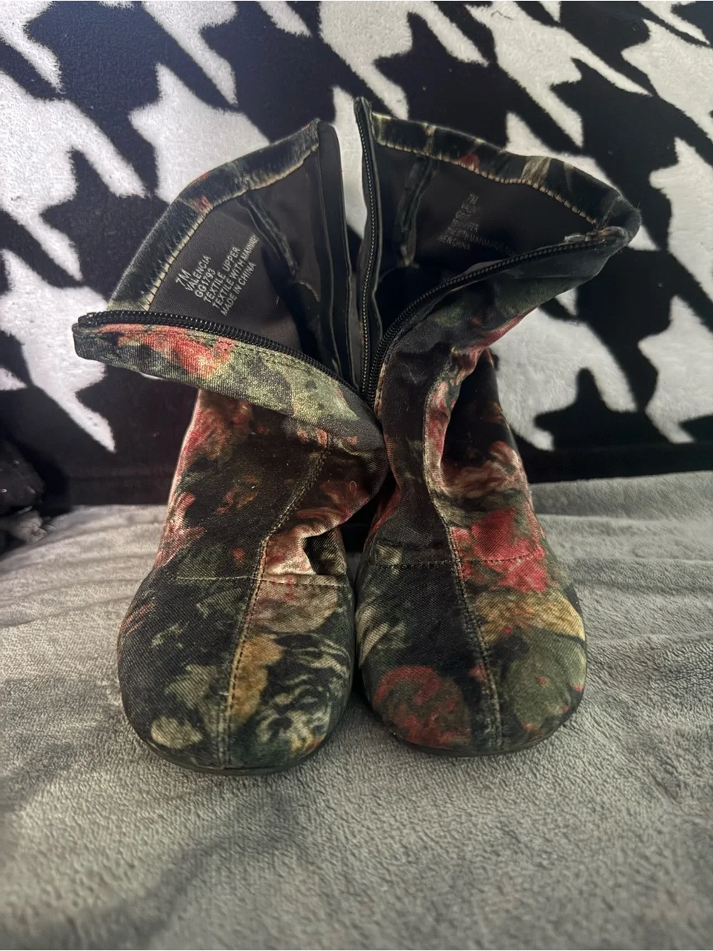 Floral Velvet Ankle Boots in Multicolor